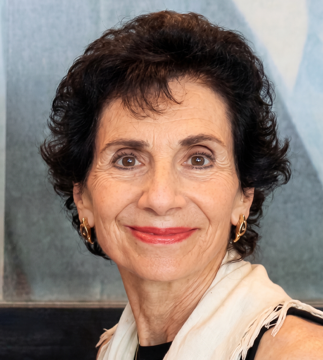 Serena Fernandez